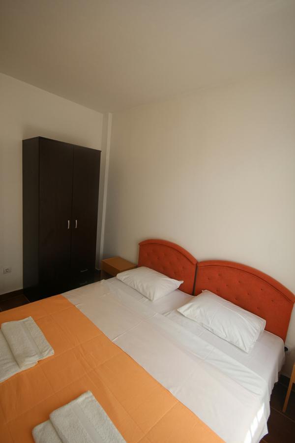 Apartments Olga Virpazar Kültér fotó